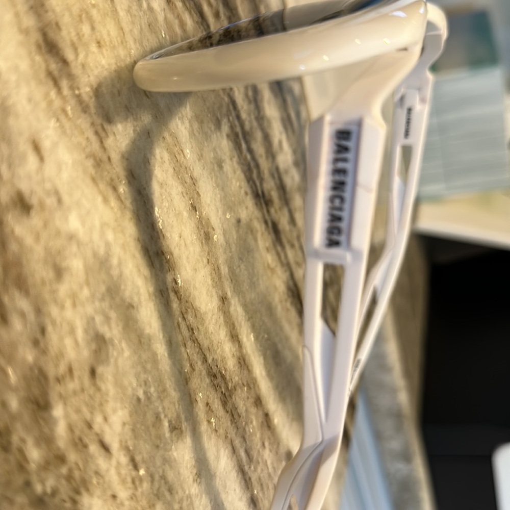 Sunglasses white Balenciaga - Picture 2 of 5